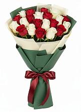 Букет Микс из красных и белых роз #REPLACE_PRED# Каменке