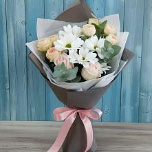 Букет цветов из:  Хризантемы и Розы #REPLACE_PRED# Каменке