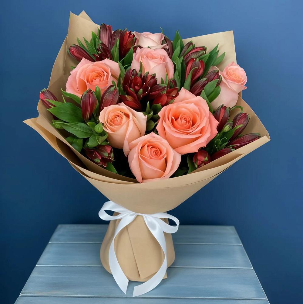 Букет цветов из: Розы и Альстромерии в Каменке