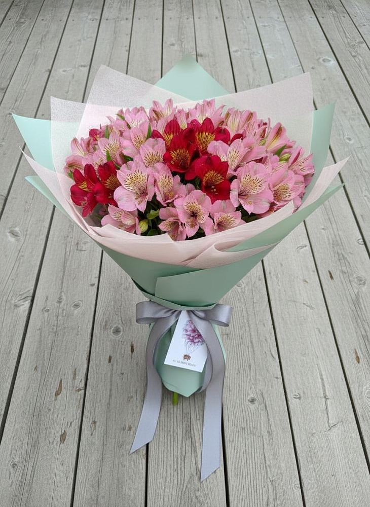 Букет цветов из: Альстромерии в Каменке