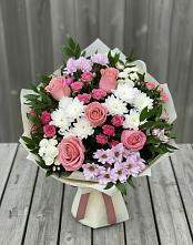 Букет цветов из:  Альстромерии, Гвоздики, Розы и Хризантемы в Каменке
