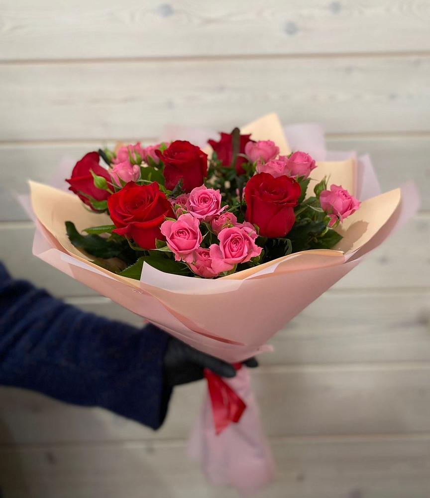 Букет цветов из: Розы в Каменке