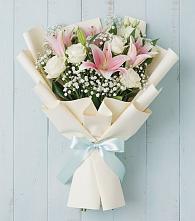 Букет цветов из:  Лилии в Каменке